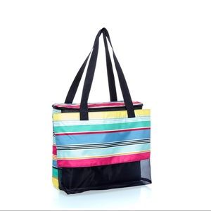 Sand N Shore Thermal Tote in Patio Pop